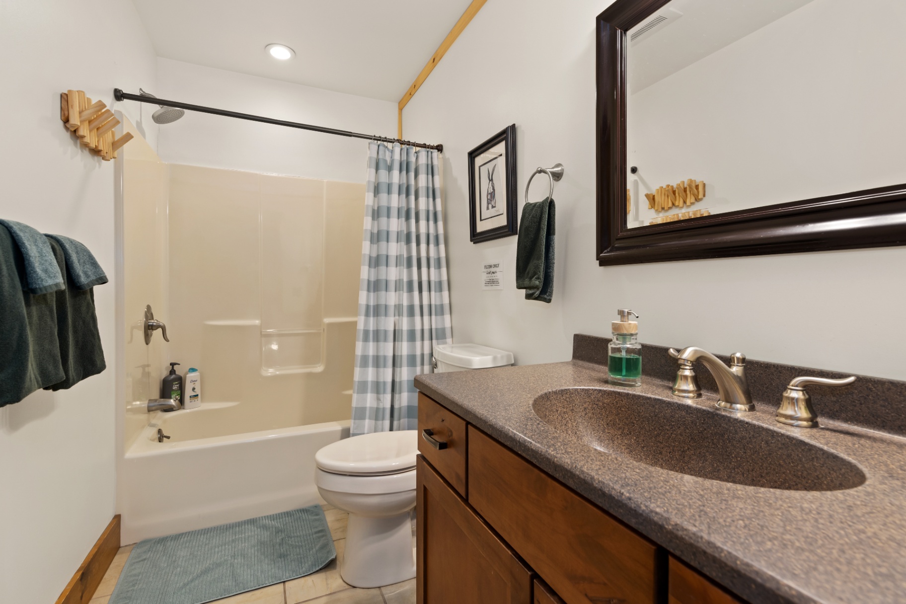 Wild Ausable Lodge, Jay NY — lodge interior