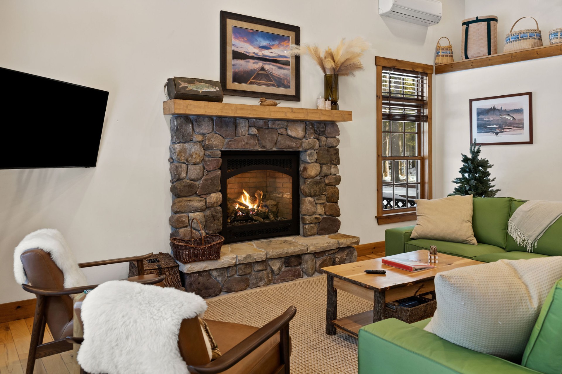Wild Ausable Lodge, Jay NY — lodge interior